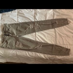 light grey skinny jeans (super stretch)